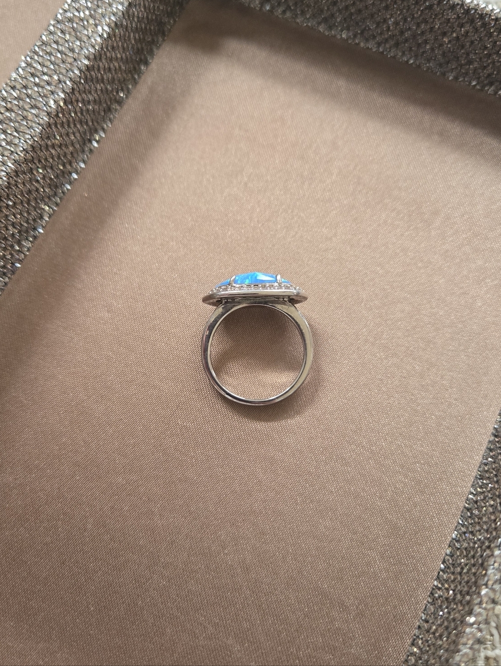 Kendra Scott Emmaline Blue Kyocera Opal Ring - Picture 3 of 9